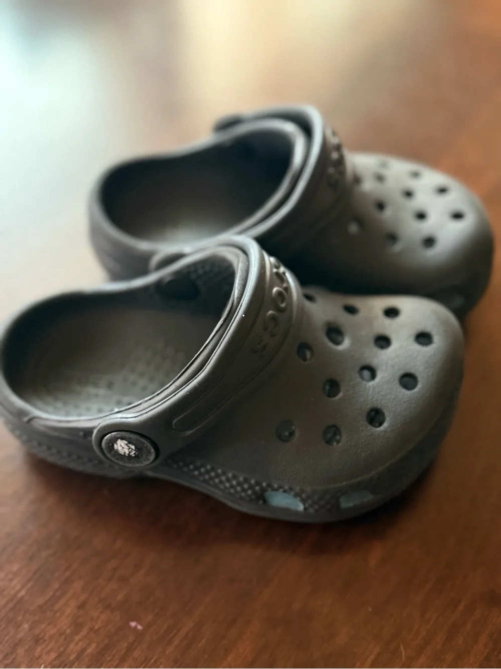 CROCS Black Slip-On Clog Sandals